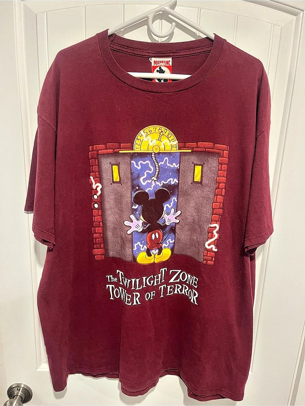 Vintage 90s Disney Tower of Terror Mickey Mouse XXL Tee USA